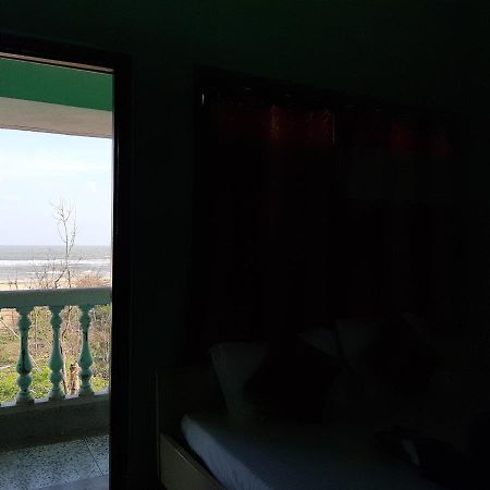 Goroomgo Tapati Villa 普里 外观 照片