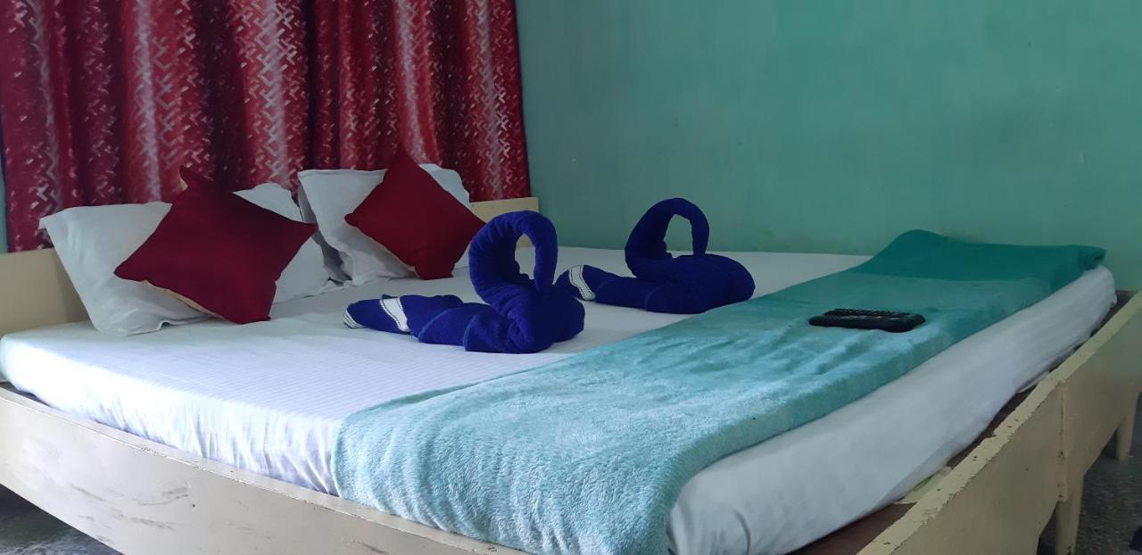 Goroomgo Tapati Villa 普里 外观 照片