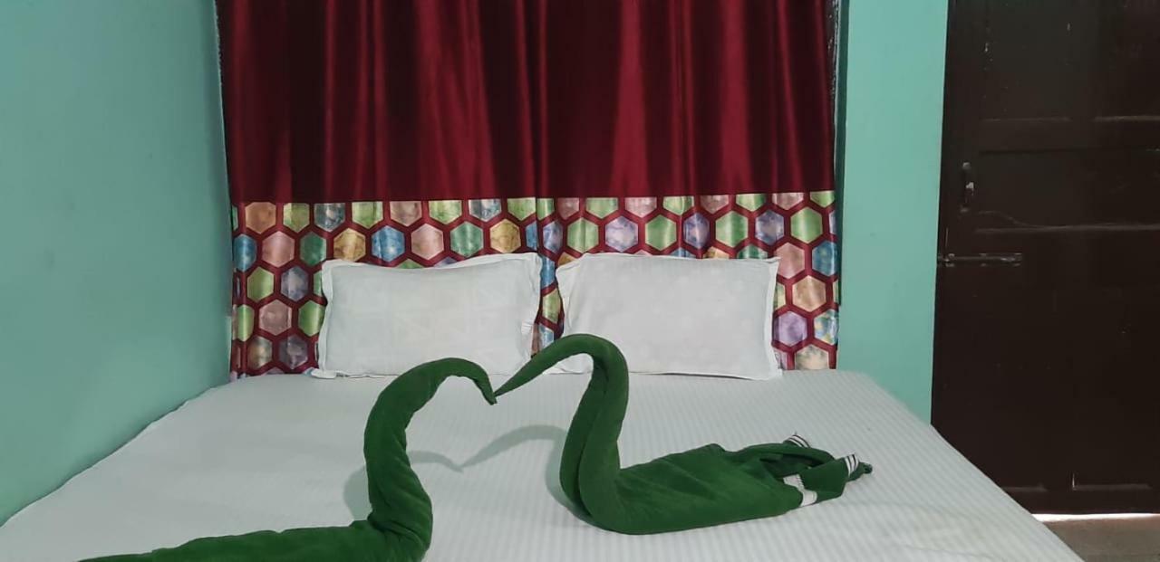 Goroomgo Tapati Villa 普里 外观 照片