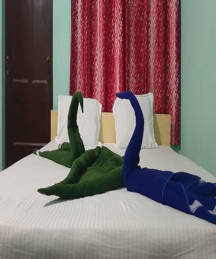Goroomgo Tapati Villa 普里 外观 照片