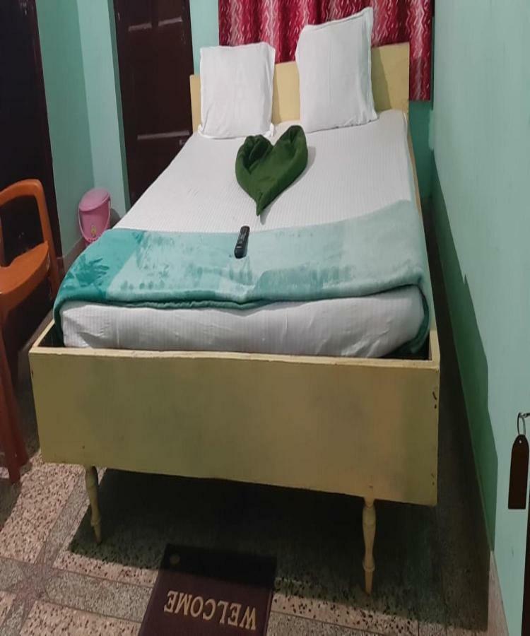 Goroomgo Tapati Villa 普里 外观 照片